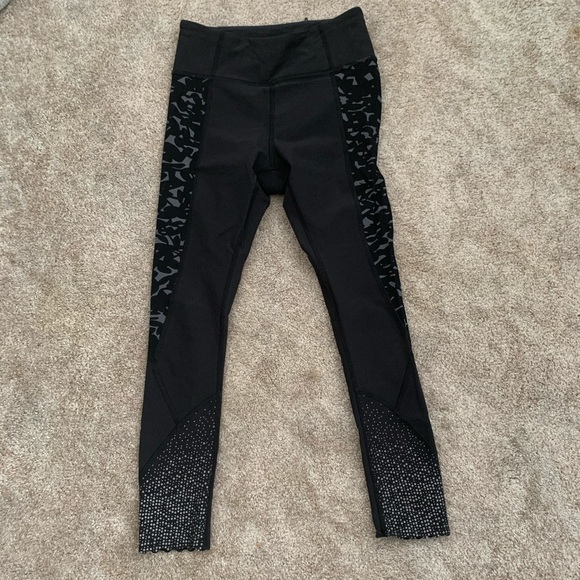 Lululemon leggings - Picture 4 of 4